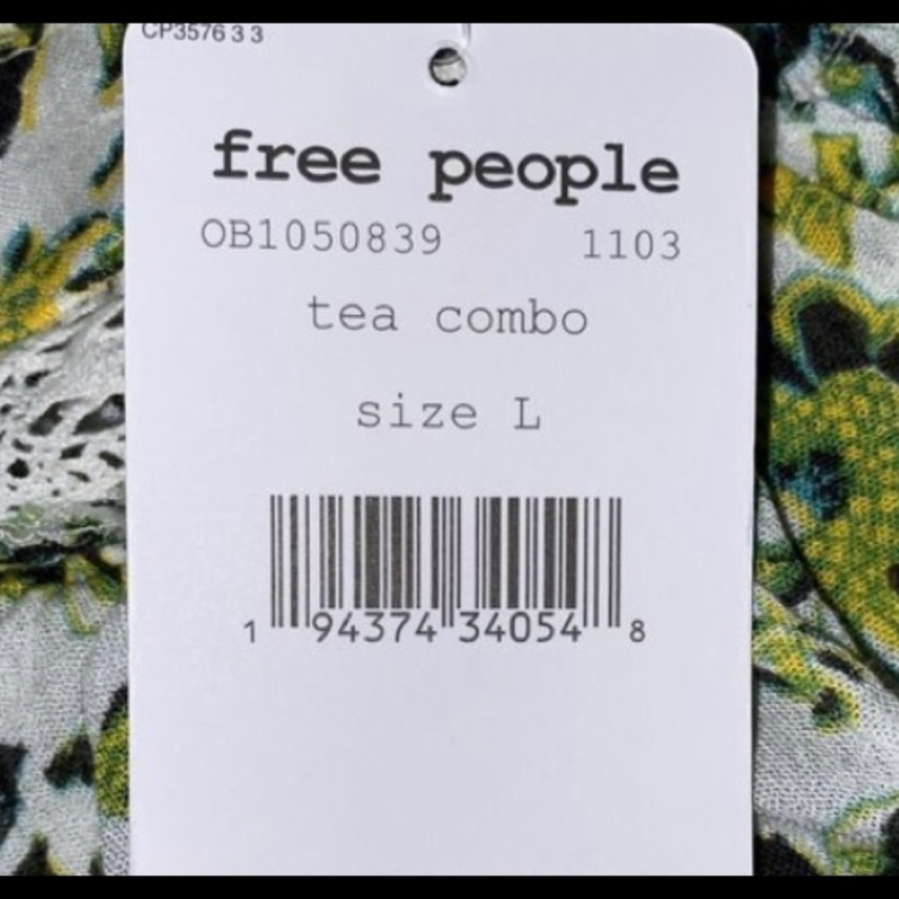 NWT Free People Take Me with You Ruffle L - Picture 5 of 5